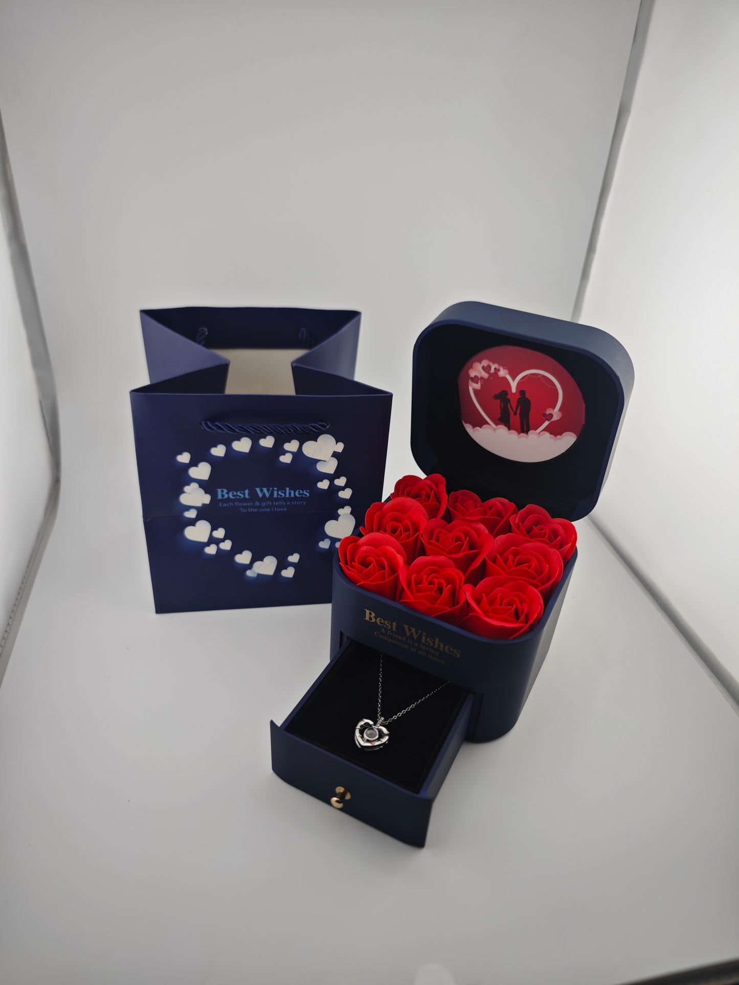 I love you in hundred Languages Necklace Gift set