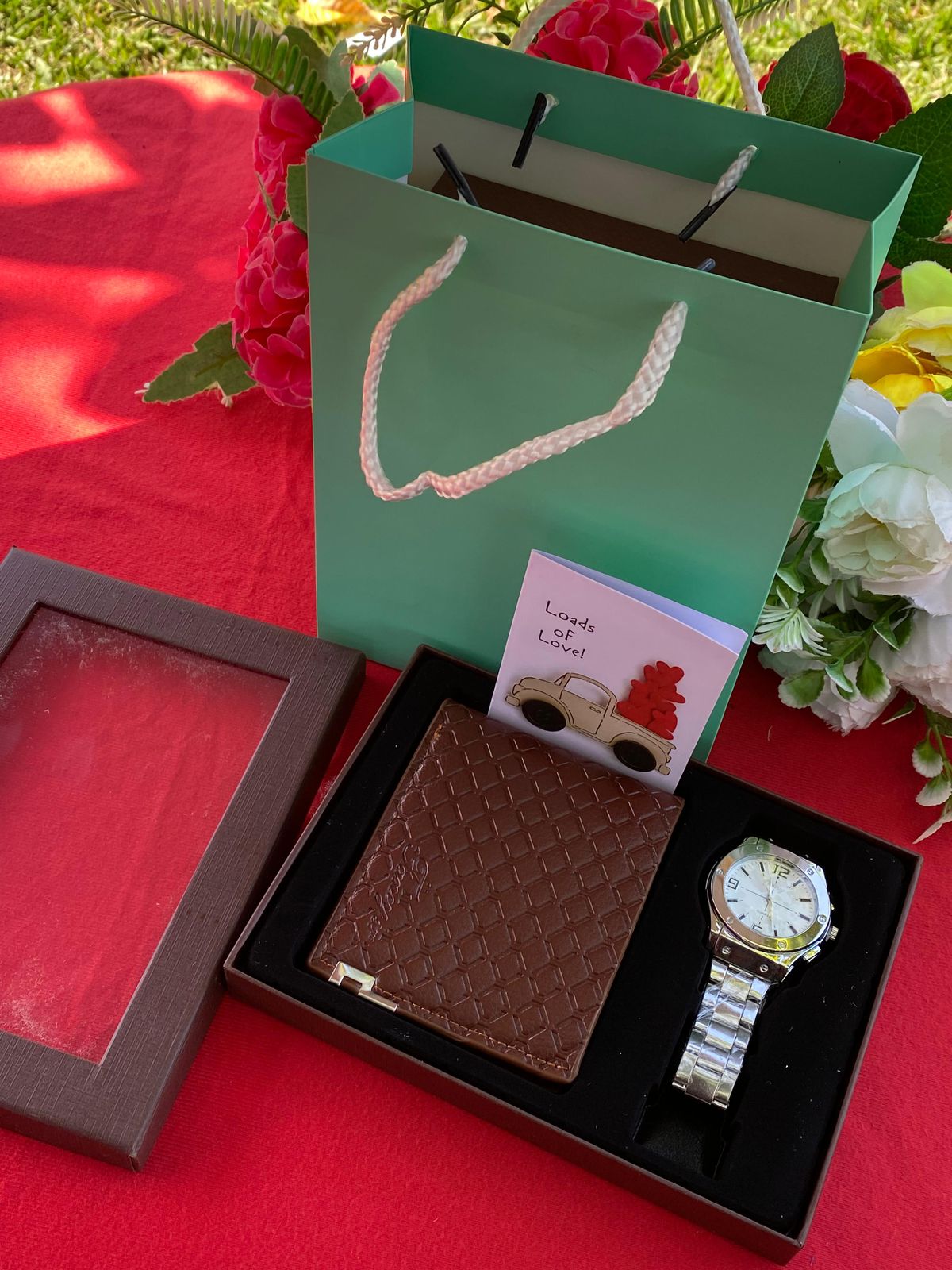 Gent's Watch and wallet Gift pack