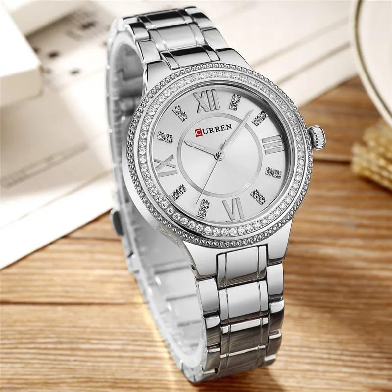 A Curren Ladies 9004 casual luxury watch