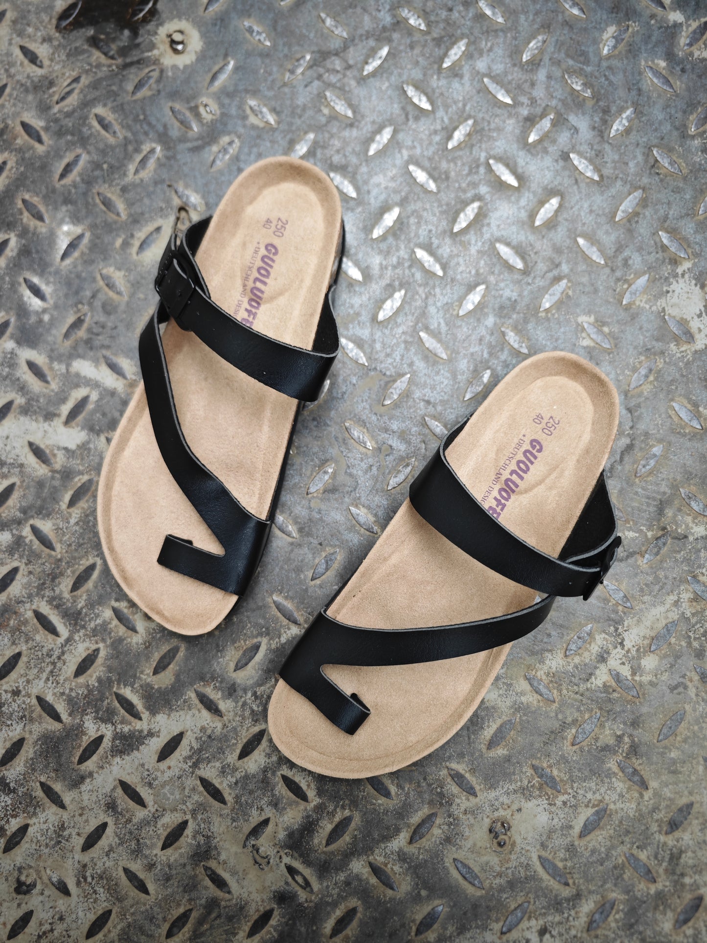 Toe ring Cork sandals