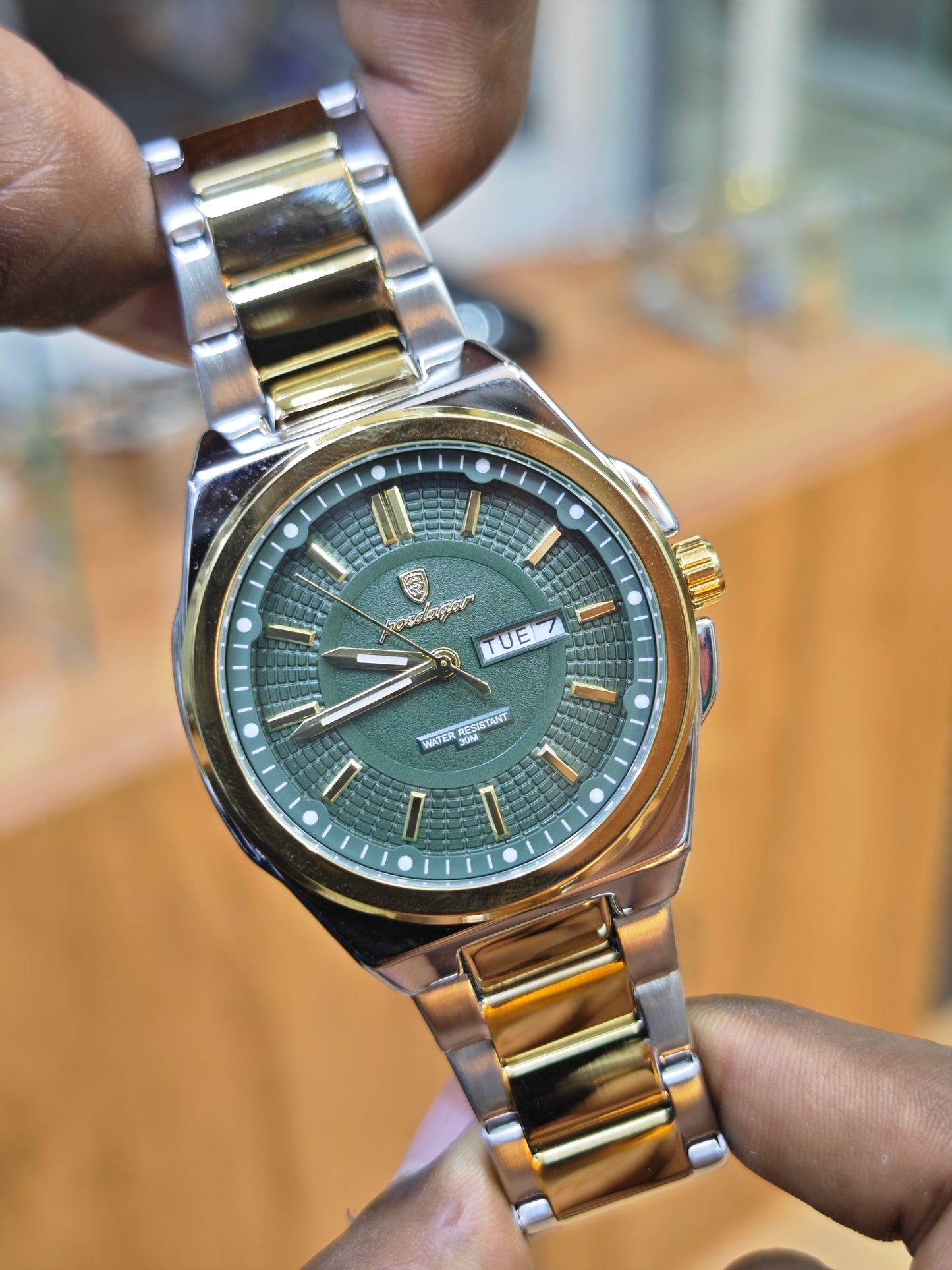 POEDAGAR 896 DAY AND DATE WATCH