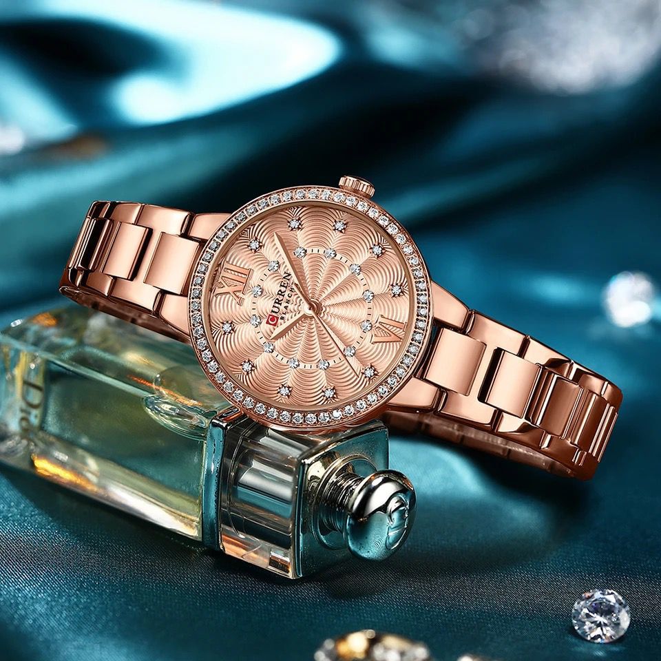 Curren 9085 ladies watch