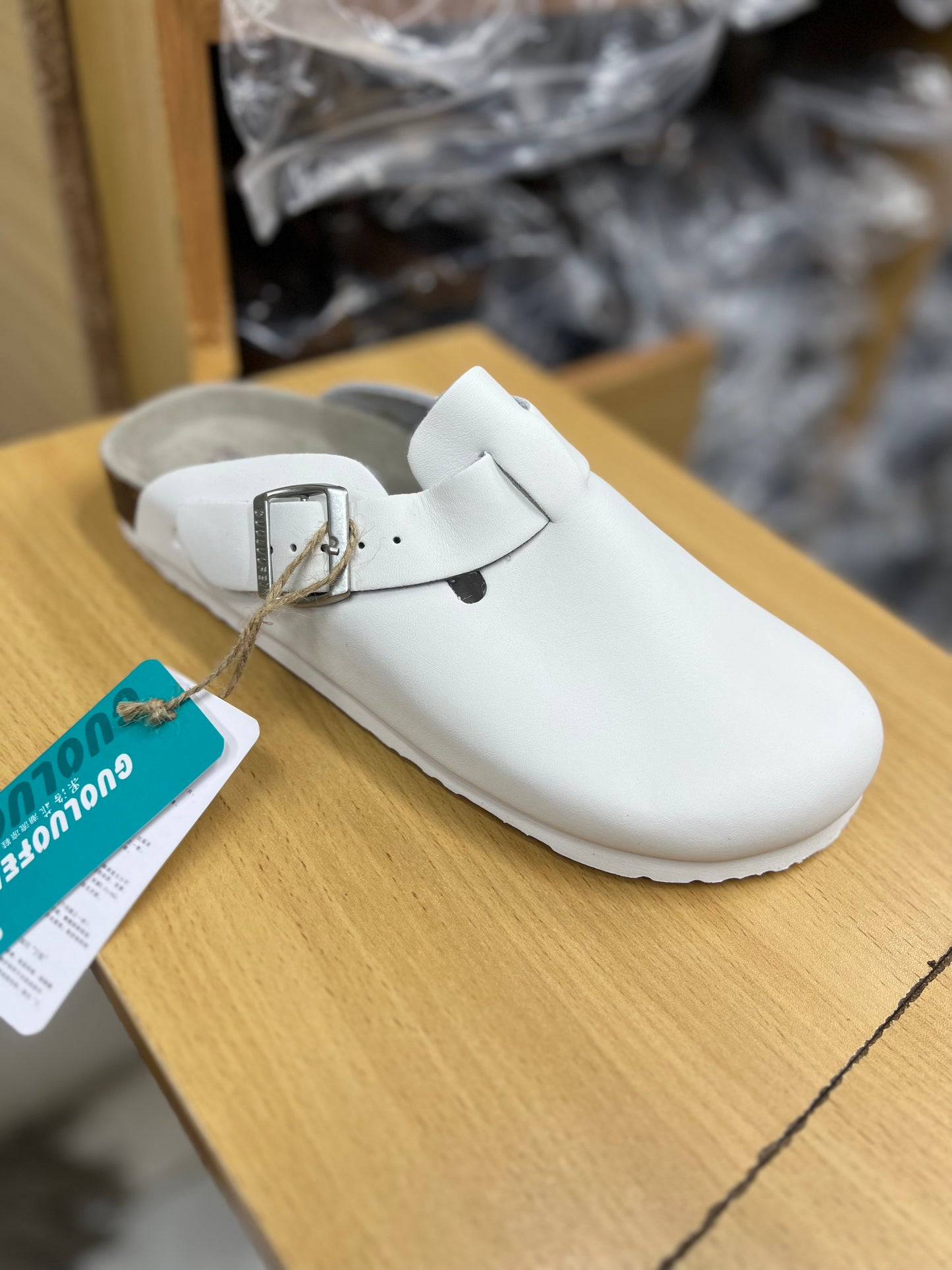 CLOGS SANDALS