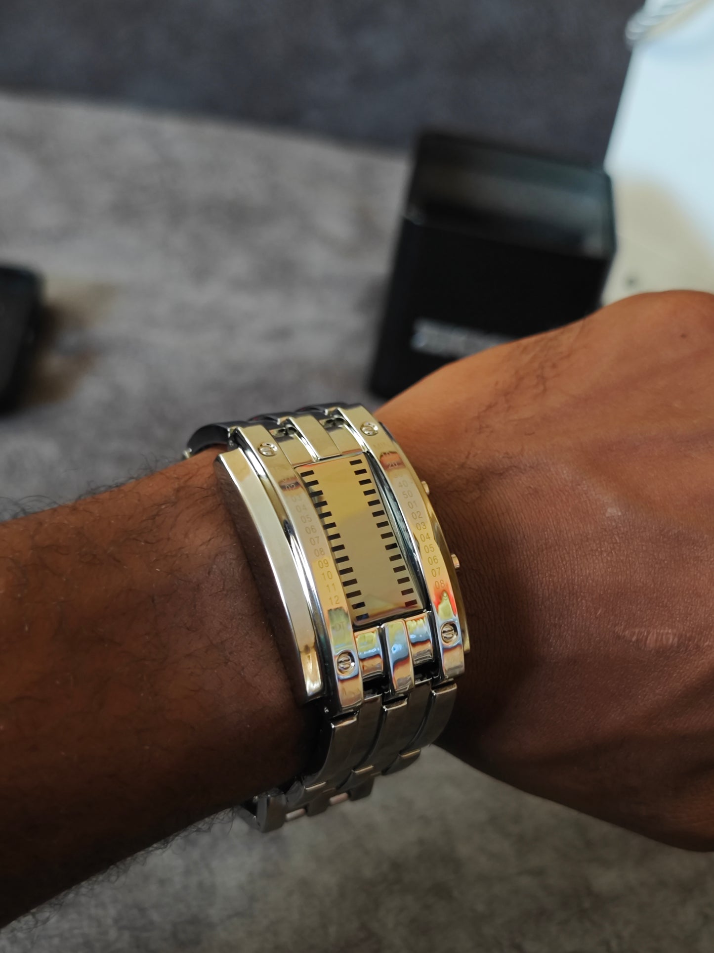 A 1SKMEI 0926 Electronic Iron Samurai LED watch