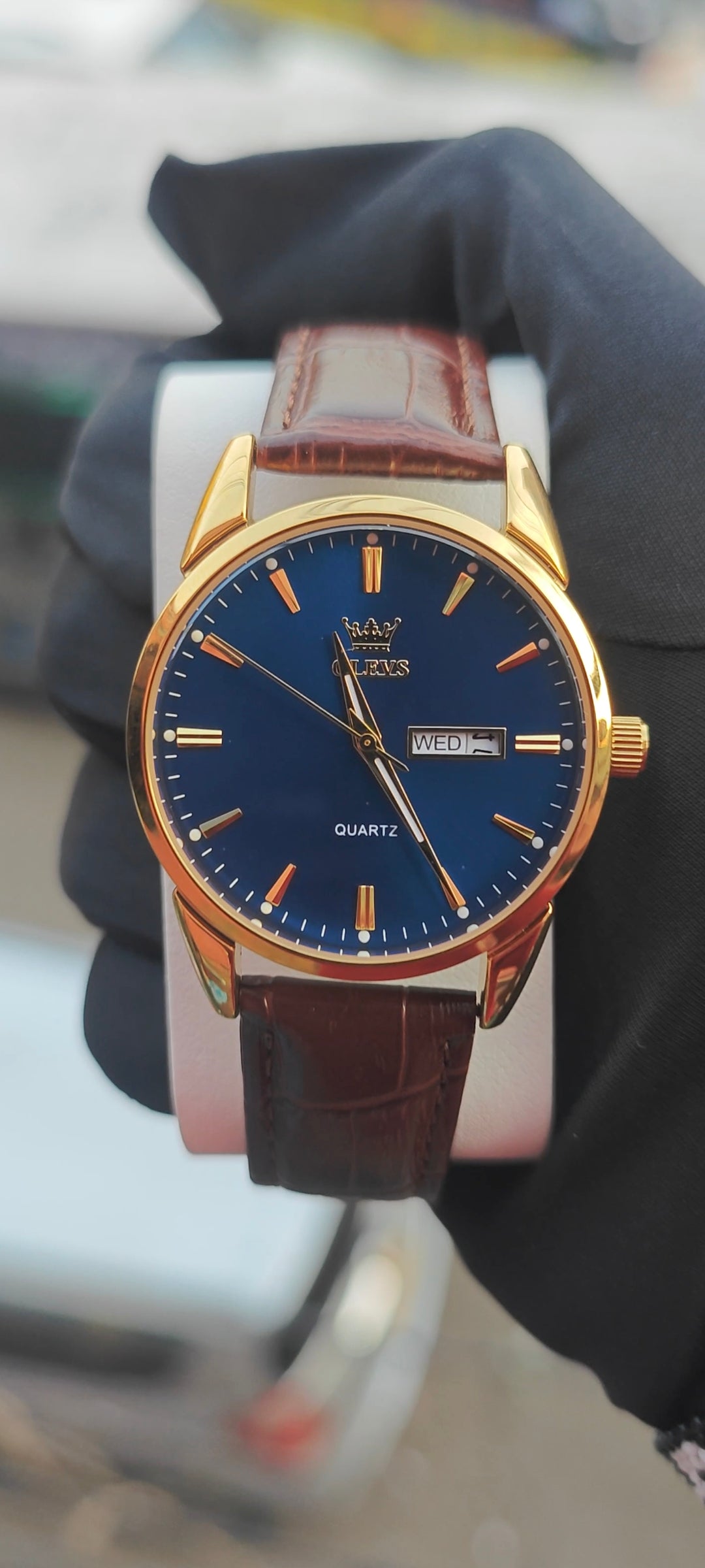 A1 OLEVS 6898 Leather strap watch