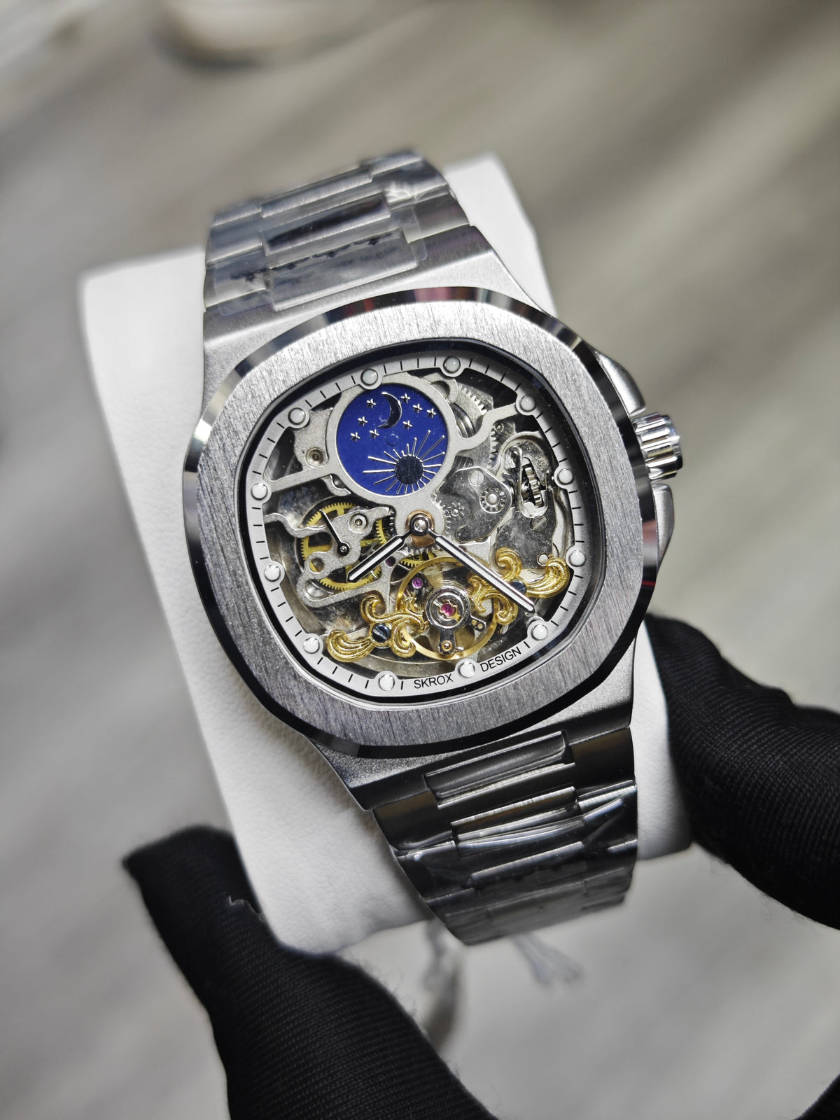 SKROX MECHANICAL WATCH