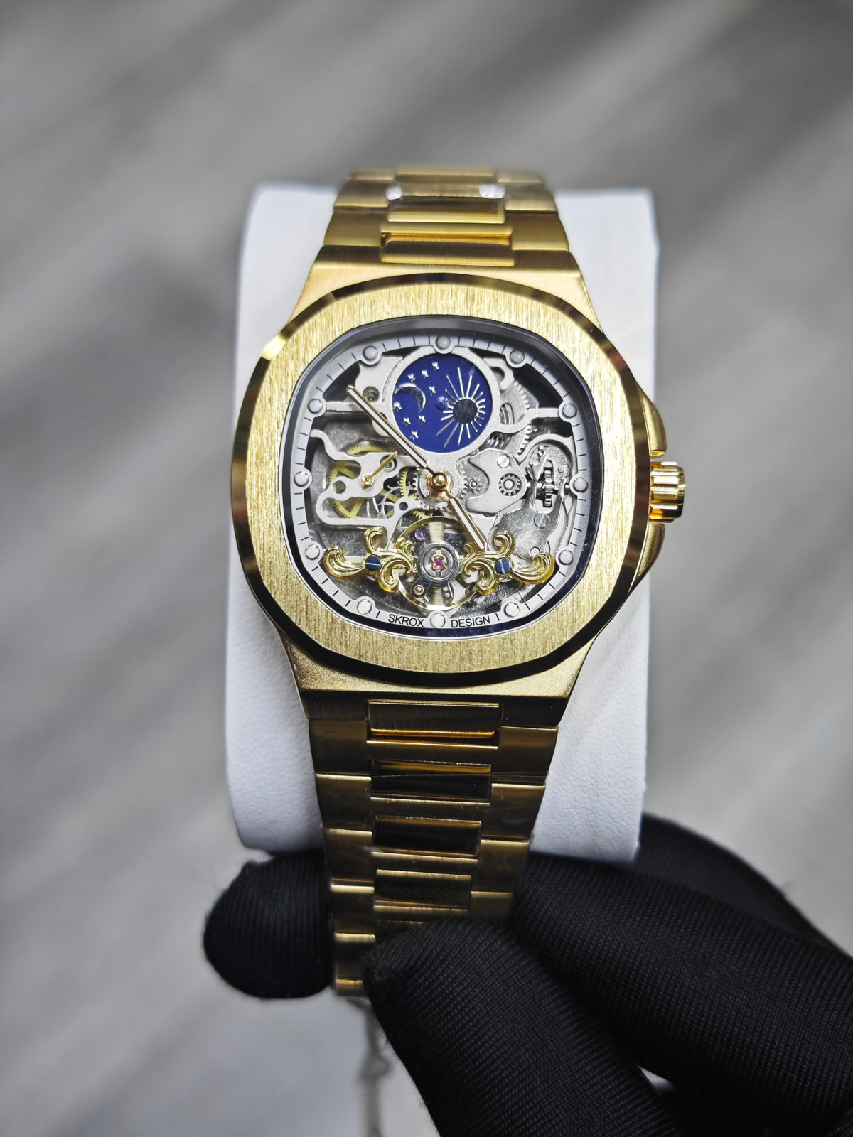 SKROX MECHANICAL WATCH