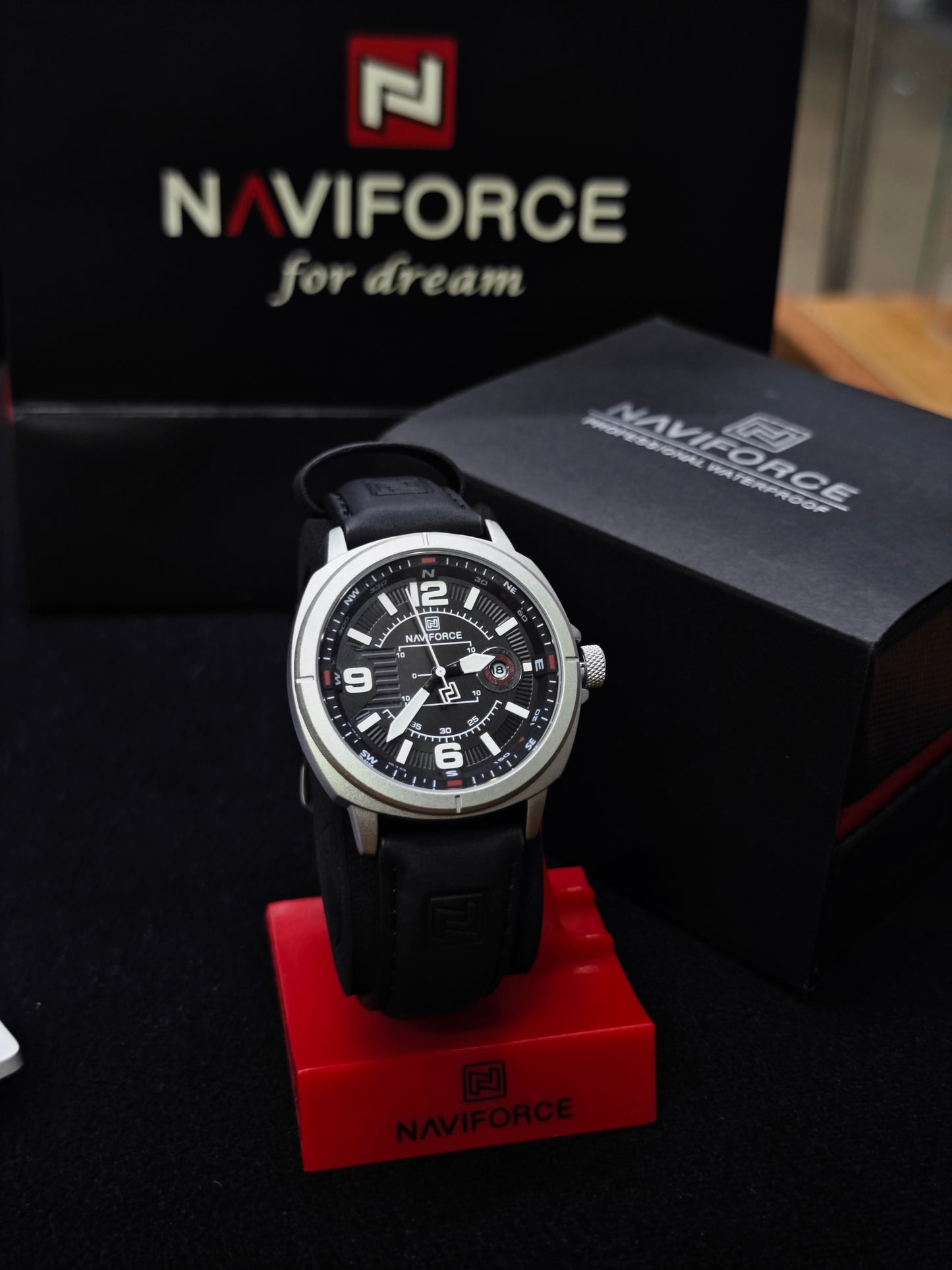 Naviforce NF8078 Gents Tactical watch