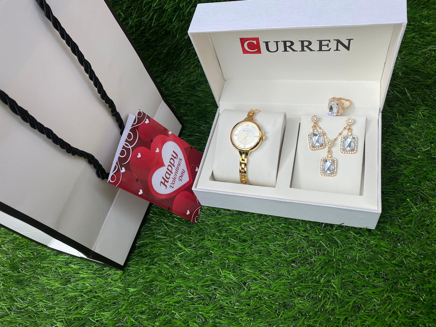 Unique 4 in 1 Curren Gift set