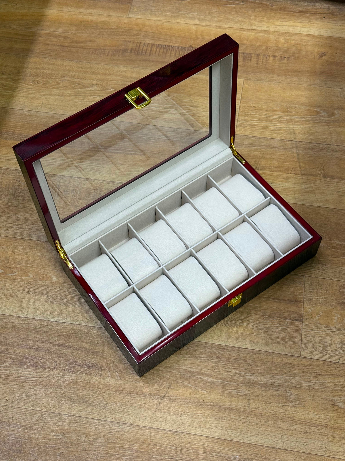 WOODEN  WATCH ORGANIZERS