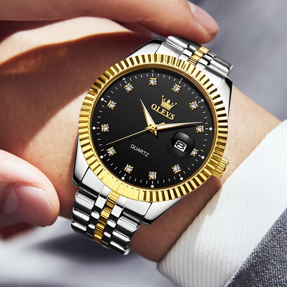 A Gents Olevs 5526 classic watch